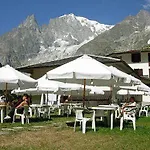 Aigle Courmayeur