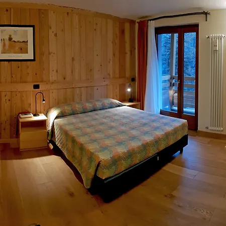 Aigle 3* Courmayeur