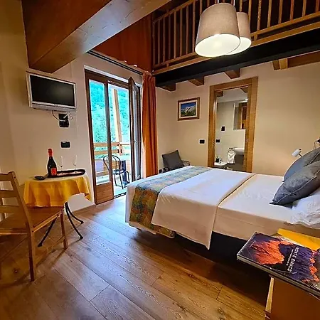Aigle Hotel 3*
